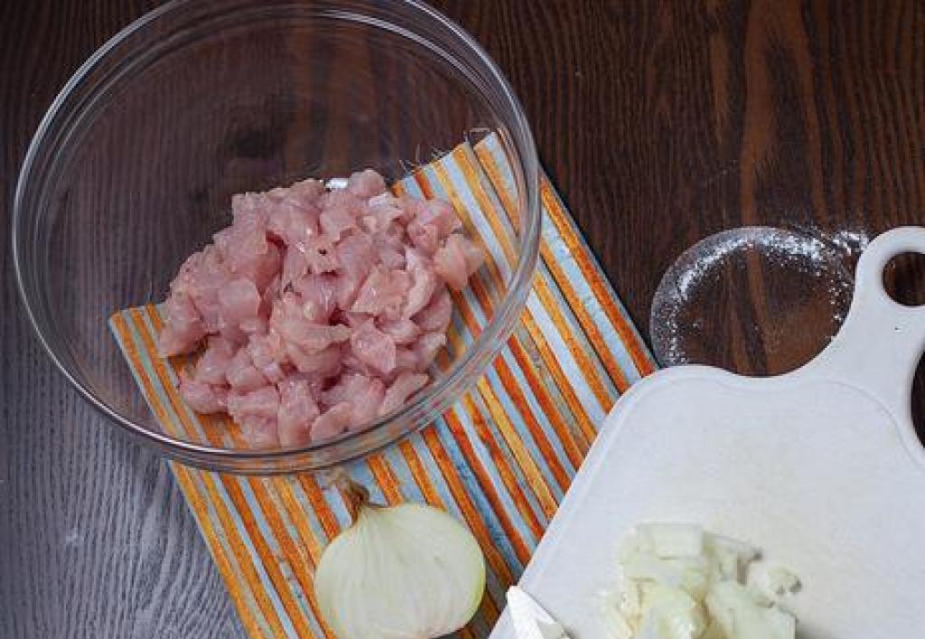 Эчпочмак с мясом и картошкой - рецепт с фото приготовления блюда татарской кухни